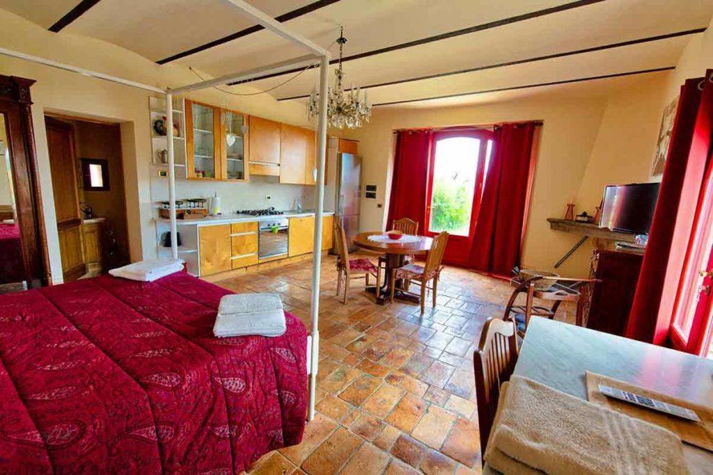 Podere Calvaiola Montecatini Val di Cecina Buitenkant foto